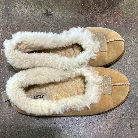 UGG Women's Cozy Tan Sheepskin Slippers - Picture 2 of 4